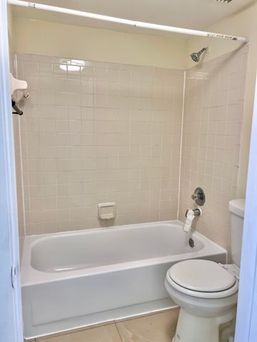 752 Executive Center Drive 33, West Palm Beach, FL 33401