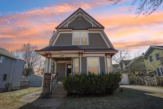 240 3rd Street, Reedsburg, WI 53959