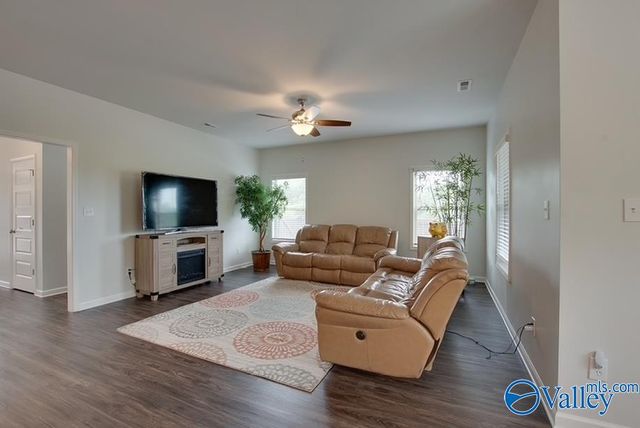 7503 Colibri Circle, Owens Cross Roads, AL 35763