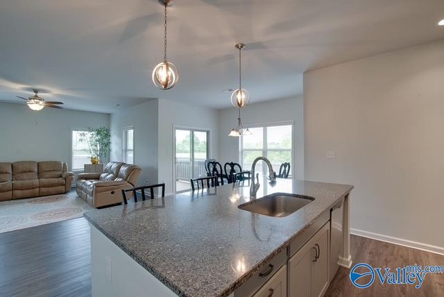 7503 Colibri Circle, Owens Cross Roads, AL 35763