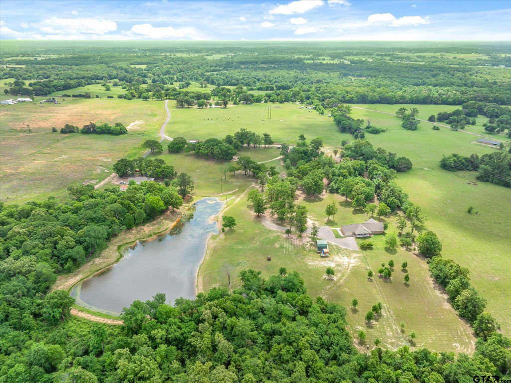 501 Private Road 5120, Fruitvale, TX 75127