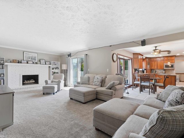 18277 Nardy Street, Clinton Township, MI 48036