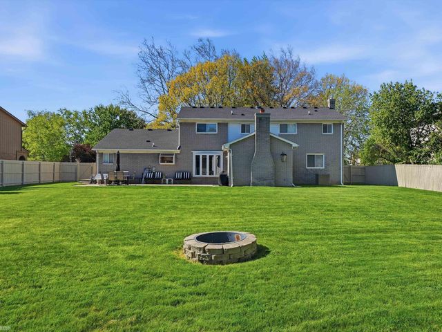 18277 Nardy Street, Clinton Township, MI 48036