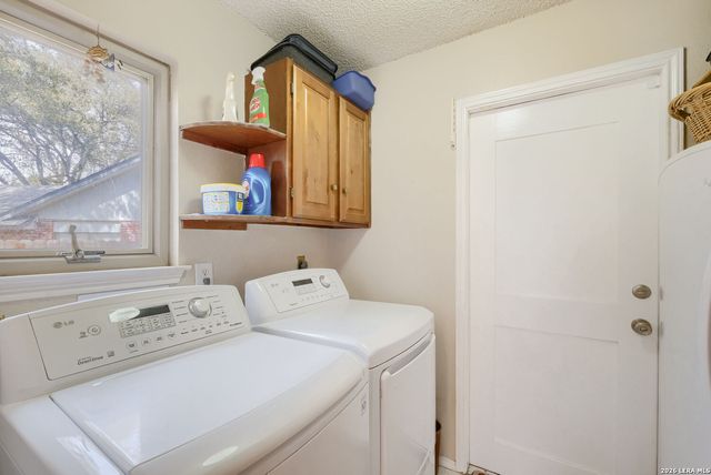 1703 Ashley Cir, San Antonio, TX 78232