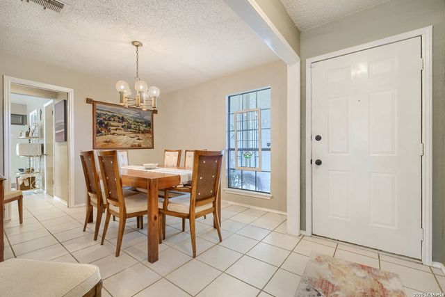 1703 Ashley Cir, San Antonio, TX 78232