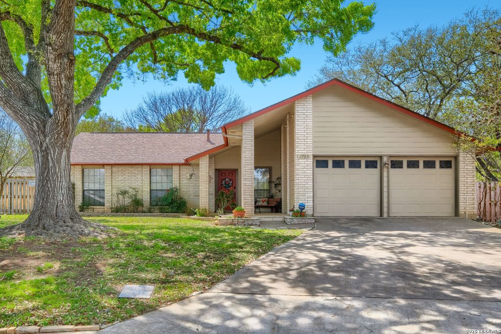 1703 Ashley Cir, San Antonio, TX 78232