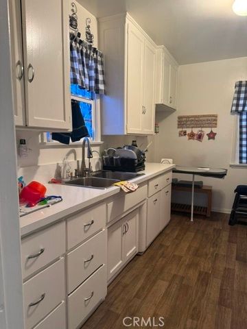 19134 Delano Street, Tarzana, CA 91335