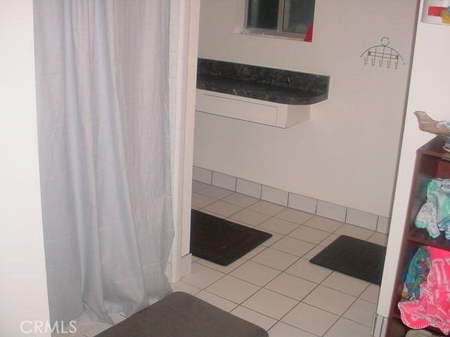 19134 Delano Street, Tarzana, CA 91335