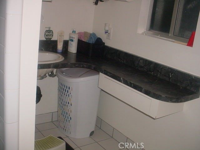 19134 Delano Street, Tarzana, CA 91335