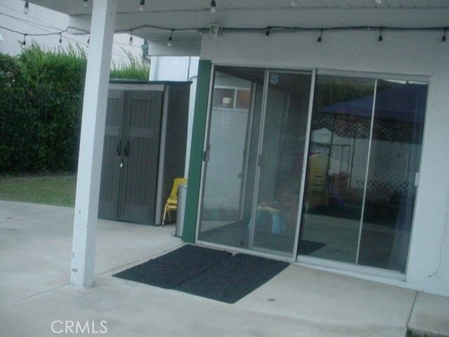19134 Delano Street, Tarzana, CA 91335