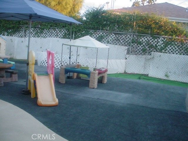 19134 Delano Street, Tarzana, CA 91335