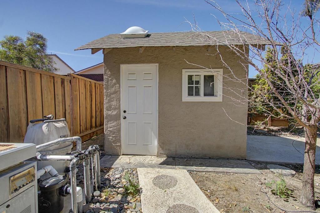 Image 53 of property listing at 1753 Mills, Los Banos, CA 93635