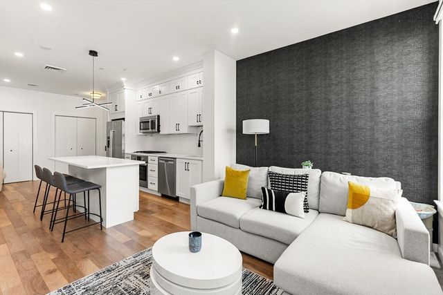 45 1st Ave F202, Boston, MA 02129