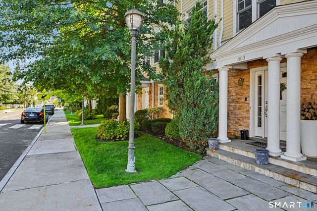 70 Riverdale Avenue 803, Greenwich, CT 06831