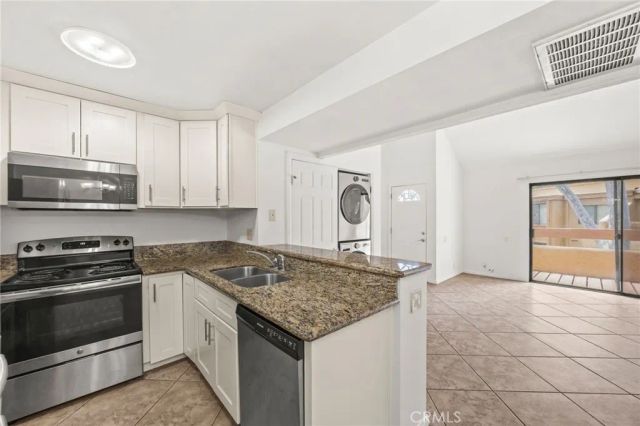 1400 W Edgehill Road 80, San Bernardino, CA 92405