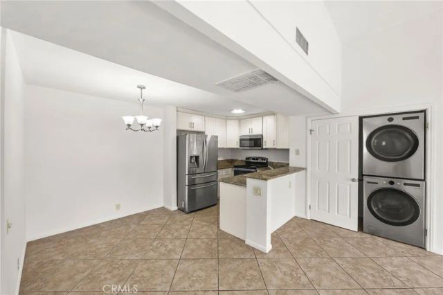 1400 W Edgehill Road 80, San Bernardino, CA 92405