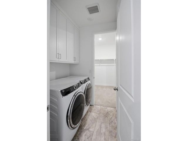 8359 S Carr Way, Littleton, CO 80128