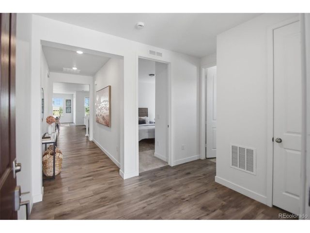8359 S Carr Way, Littleton, CO 80128