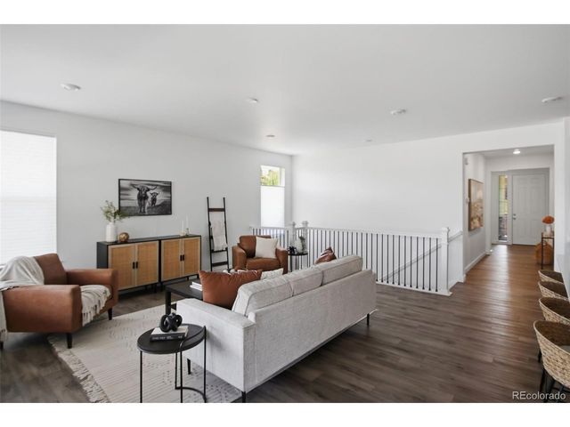 8359 S Carr Way, Littleton, CO 80128