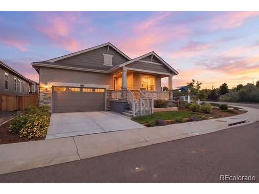 8359 S Carr Way, Littleton, CO 80128