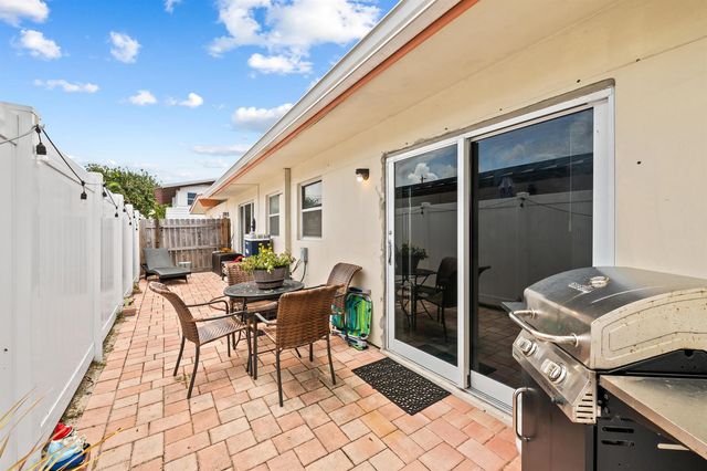 4565 POINCIANA Street 1-2, Lauderdale By The Sea, FL 33308