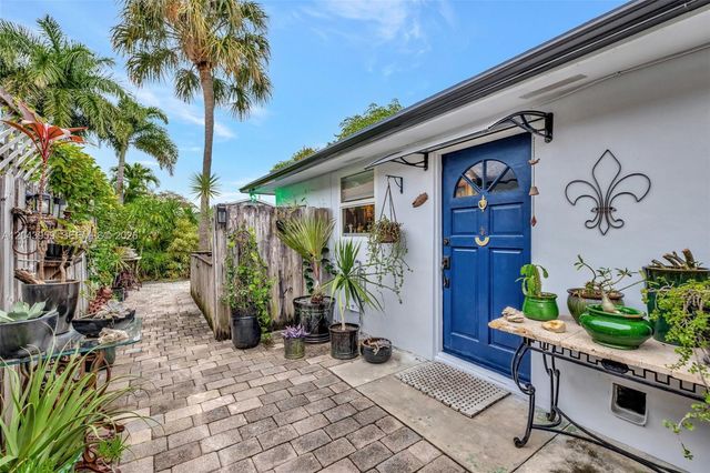 1401 NE 33rd St, Oakland Park, FL 33334