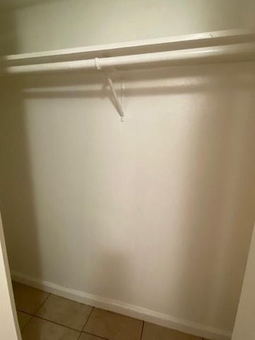 4701 Bell Street 10, Houston, TX 77023