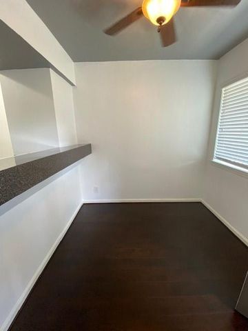 4701 Bell Street 10, Houston, TX 77023