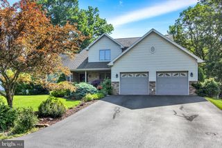 1105 S PROVIDENCE RD, Hazle Township, PA 18202