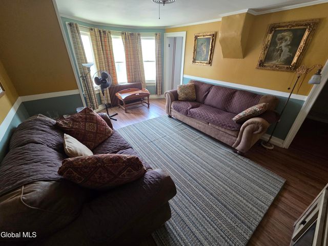 512 East Street, Rensselaer, NY 12144