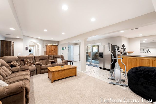 4007 Meadow Lane, Muskegon, MI 49444