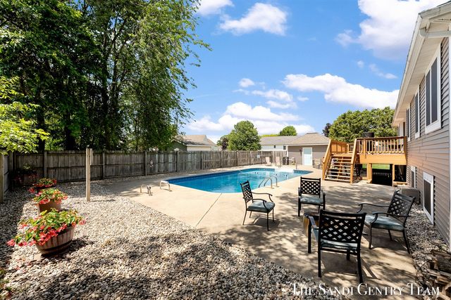4007 Meadow Lane, Muskegon, MI 49444
