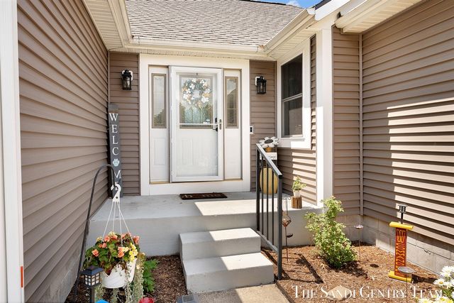 4007 Meadow Lane, Muskegon, MI 49444