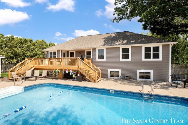 4007 Meadow Lane, Muskegon, MI 49444