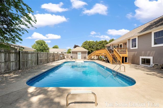 4007 Meadow Lane, Muskegon, MI 49444