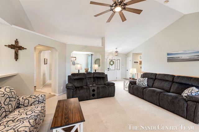 4007 Meadow Lane, Muskegon, MI 49444