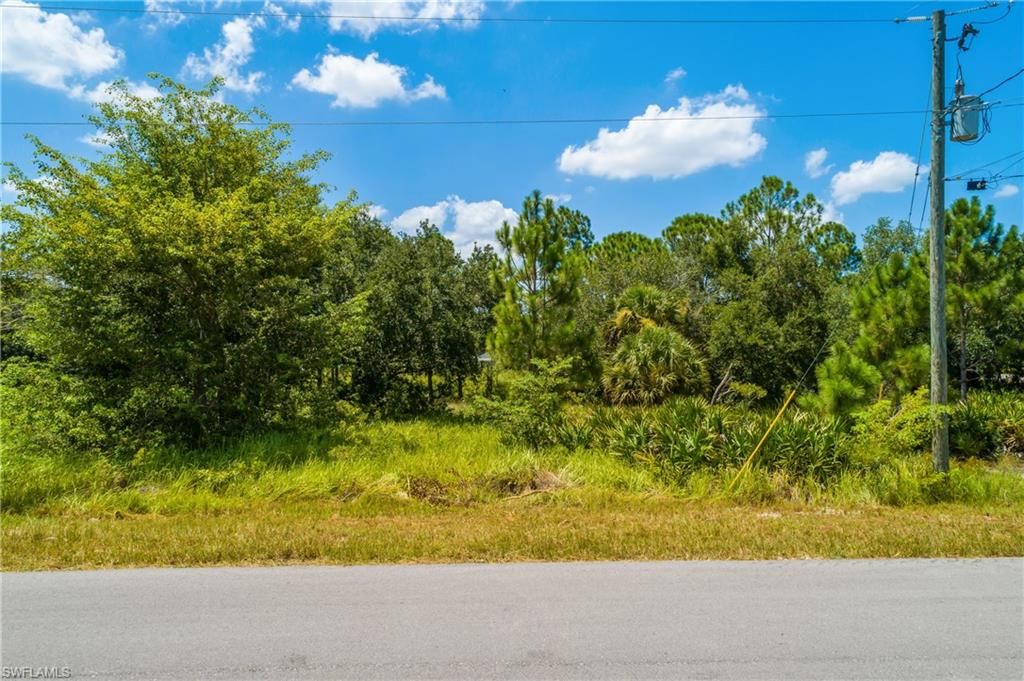1897 Weldon AVE, LEHIGH ACRES, FL 33972 — photo 2