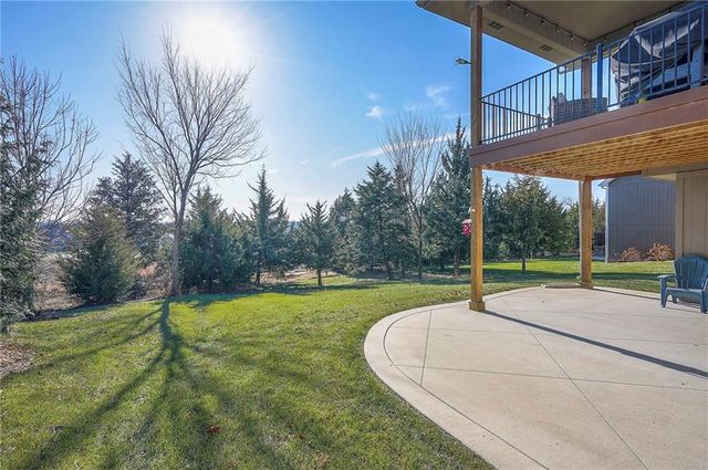 26089 W 96 Street, Lenexa, KS 66227
