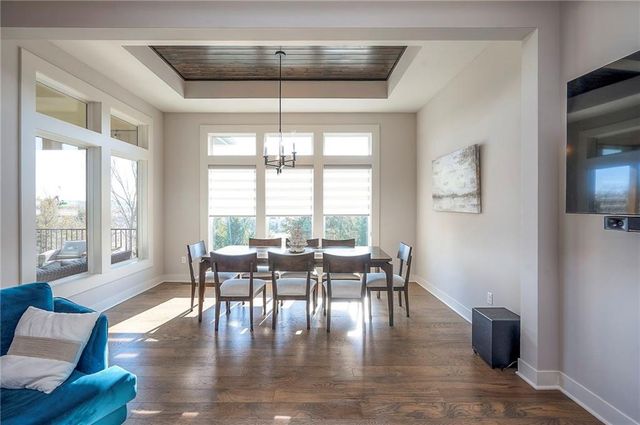 26089 W 96 Street, Lenexa, KS 66227