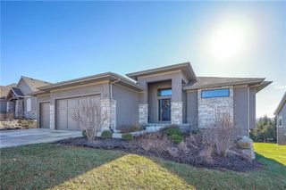 26089 W 96 Street, Lenexa, KS 66227