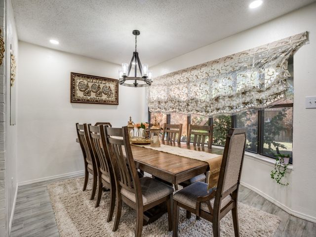 712 Middle Cove Drive, Plano, TX 75023