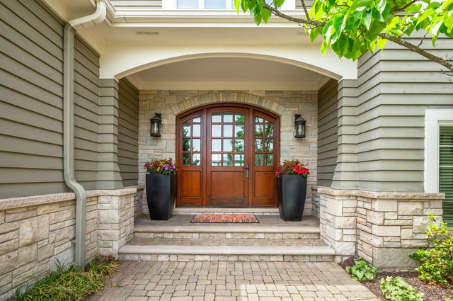 101 Lighthouse Dunes Path, St. Joseph, MI 49085