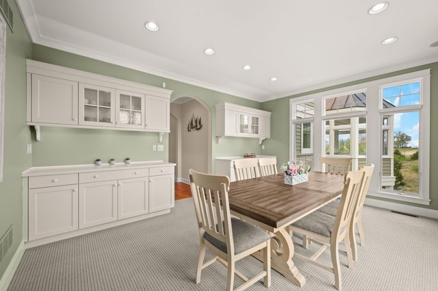 101 Lighthouse Dunes Path, St. Joseph, MI 49085