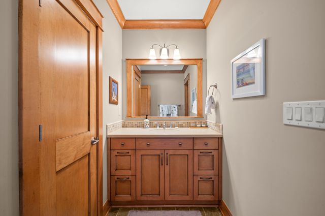 101 Lighthouse Dunes Path, St. Joseph, MI 49085