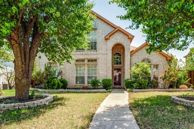 1712 Stonebridge Drive, Desoto, TX 75115
