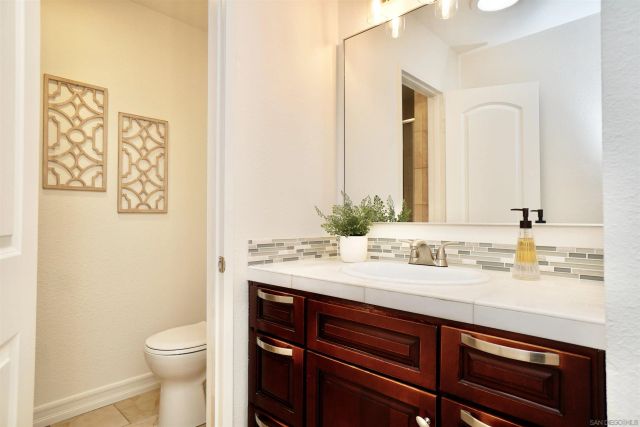 10696 Gabacho Drive, San Diego, CA 92124