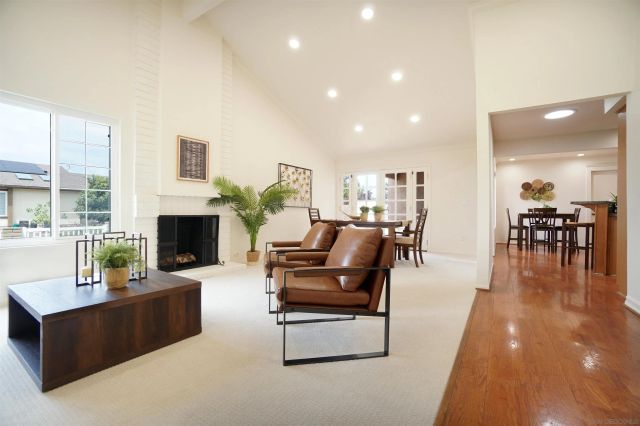 10696 Gabacho Drive, San Diego, CA 92124