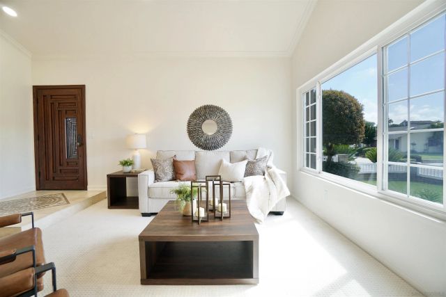 10696 Gabacho Drive, San Diego, CA 92124