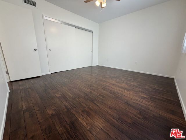 11727 Mayfield Avenue 2, Los Angeles, CA 90049