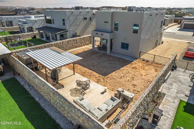 14633 CIAMBRIELLO Avenue, El Paso, TX 79938